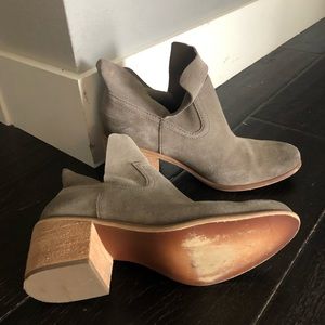 BP slouchy ankle booty sz 9